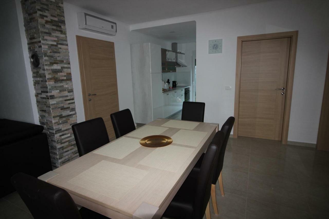 Apartment Umag Extérieur photo